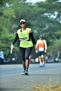 BIB: 84005
                            <button type="button" onclick="openModal(10122993)" class="btn btn-primary btn-sm float-right btn-popup" data-toggle="modal" data-target=".modal-high-quality">
                        <i class="fas fa-shopping-cart"></i> Add to Cart
                    </button>
                                            <button type="button" onclick="isThisMe(10122993, true)" class="btn btn-success btn-sm float-right btn-popup btn-isme hidden" data-toggle="tooltip" data-placement="bottom" title="นี่คือรูปของคุณใช่ไหม คลิกที่นี่เพื่อเอาเข้าอัลบั้ม">
                        <i class="fas fa-plus"></i> Add to album
                    </button>
                    <button type="button" onclick="isThisMe(10122993, false)" class="btn btn-warning btn-sm float-right btn-popup btn-isnotme hidden">
                        <i class="fas fa-ban"></i> Remove from album
                    </button>